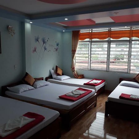 Binh Minh Hostel Dong Van  Buitenkant foto