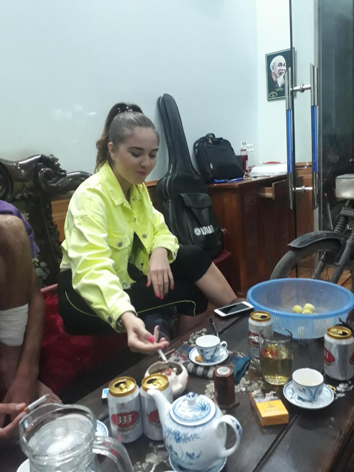 Binh Minh Hostel Dong Van  Buitenkant foto