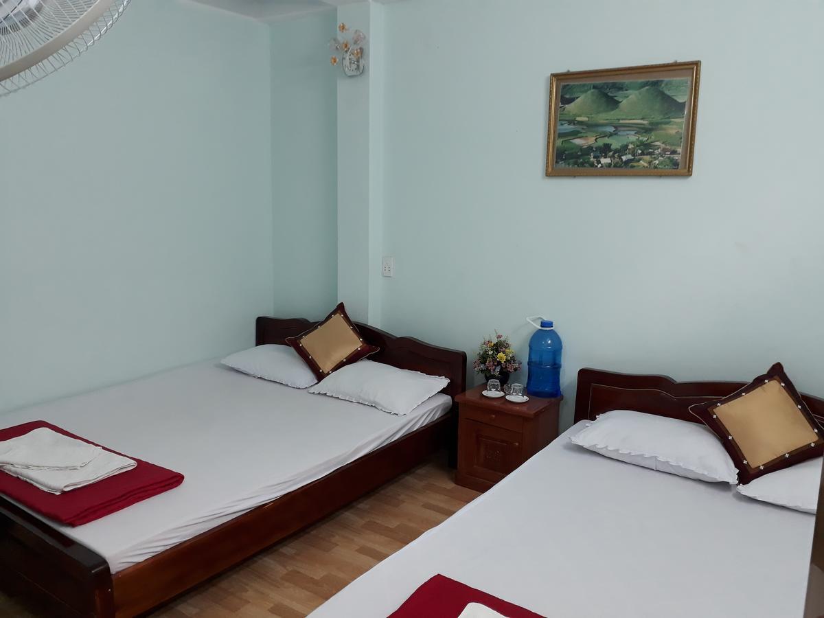 Binh Minh Hostel Dong Van  Buitenkant foto