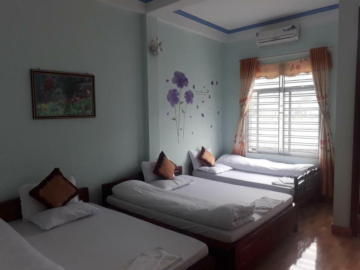 Binh Minh Hostel Dong Van  Buitenkant foto